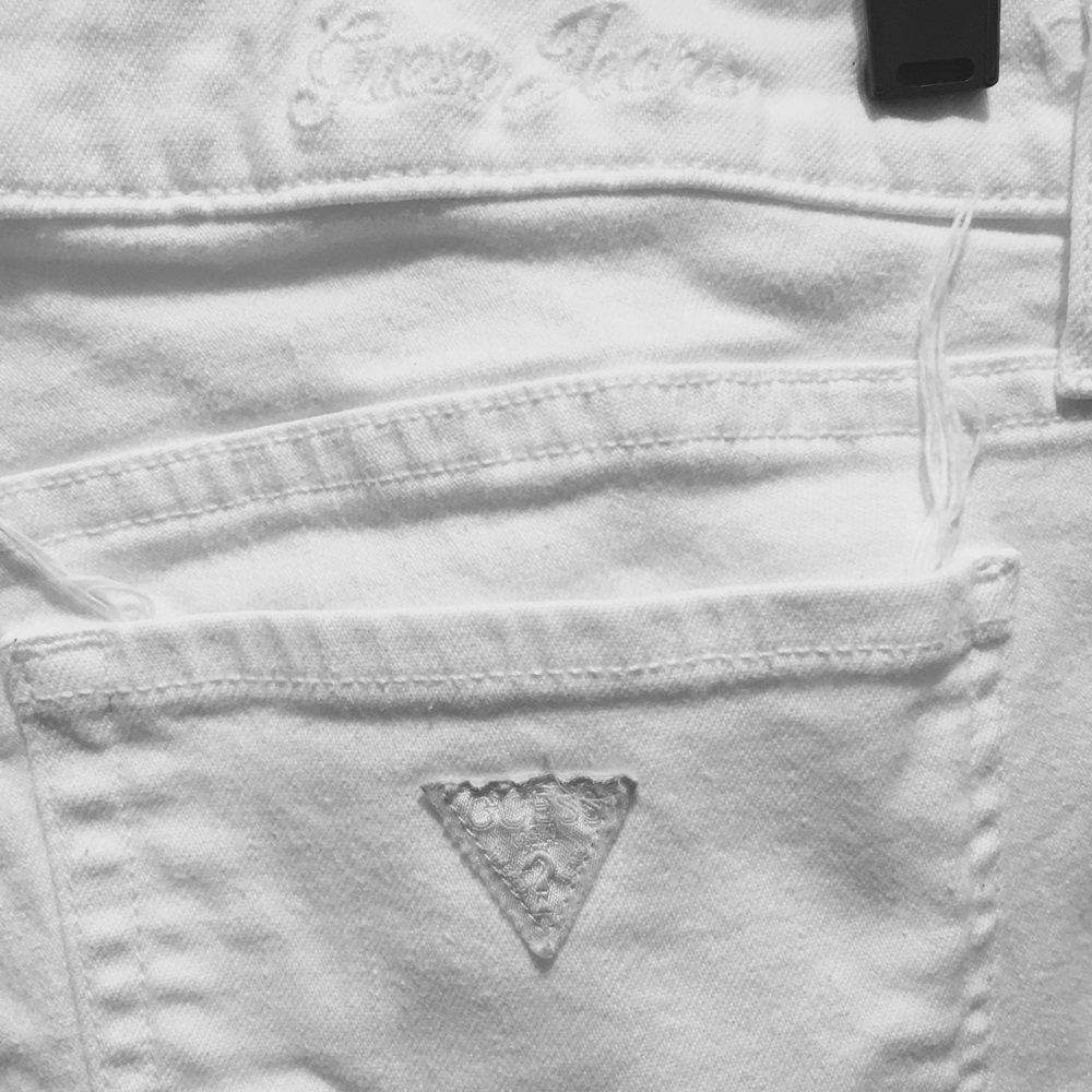 GUESS White Skinny Jeans